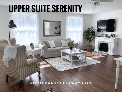 Upper Serenity Suite - Housity