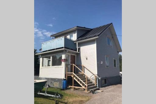 Cosy 4 Big r+sauna house near communication+market - Housity