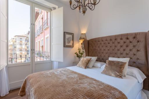 Bib Rambla Luxury Apartments - Housity
