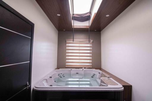 Lifestyle18 Hotel and Shortlet Apartments - Housity