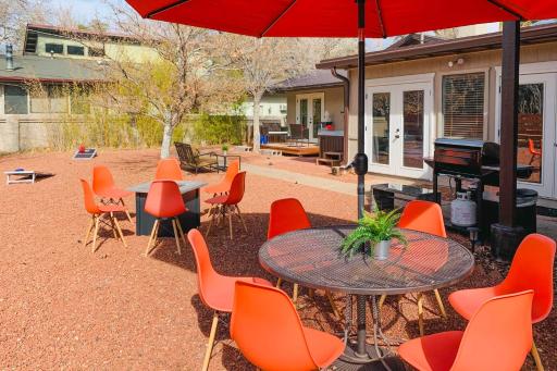Hot Tub and Fire Pit Sedona Oasis! - Housity