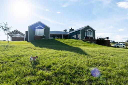 Highlands Farm House - Housity