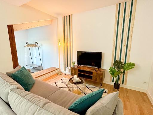 Duplex au pied de la gare - NETFLIX - Hyper-centre - Housity