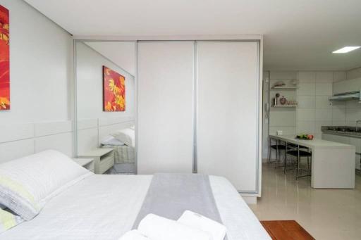 Flat maravilhoso no Setor Bueno - TH807 - Housity