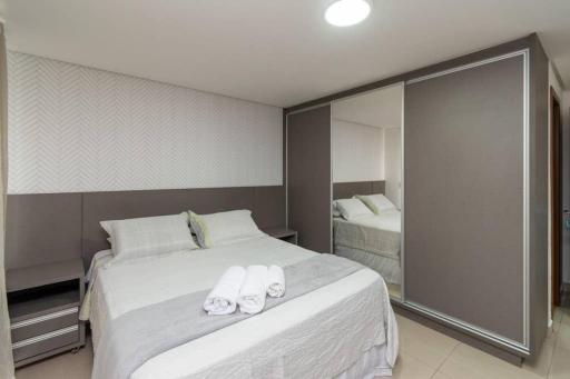 TH1603 - Studio lindo no 16 andar, localizado no Setor Bueno - WIfi- Garagem - Mobiliado - Housity