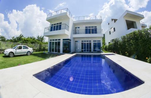 MALIBU HOUSE - Housity