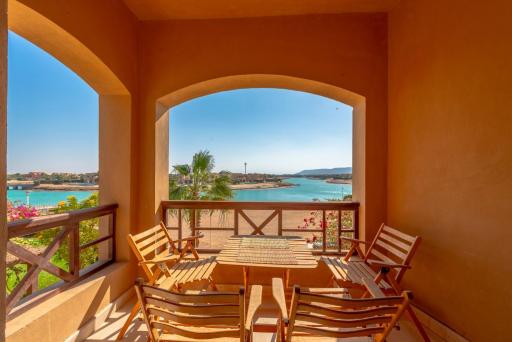 Sabina Classy 1 BR Apartment Lagoon view & Pool El Gouna - Hizvo