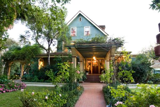 The Bissell House Bed & Breakfast - Housity