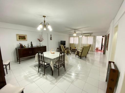 COLON 66 Departamento Temporario ideal familia - Housity