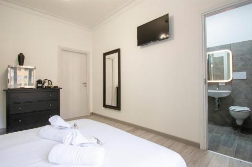 Luxury Boutique Hotel - Housity