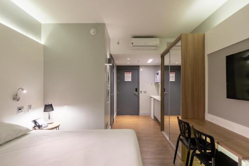 Studio Premium Batel - HSB006 - Housity