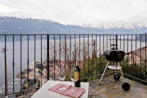 APT with Panoramic Terrace! - Housity