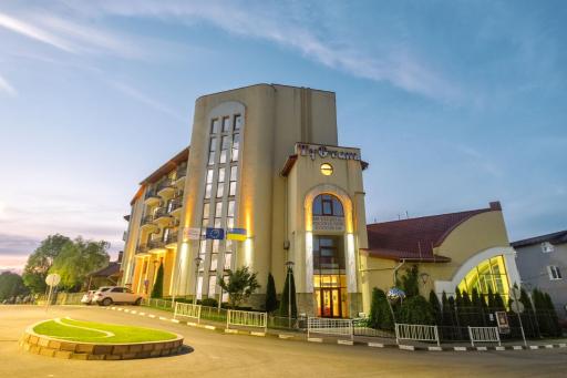 Hotel Tustan - Housity
