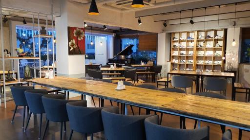 Gyungpo Beach Hotel - Housity