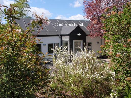 Aarhus Syd Holiday Apartment - Housity