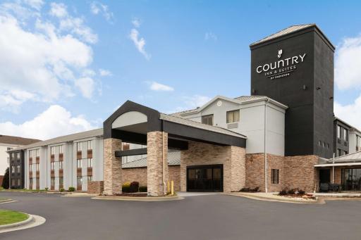 Country Inn & Suites by Radisson, Roanoke Rapids, NC - Housity