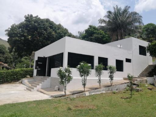 Casa Quinta Villa Carolita - Housity