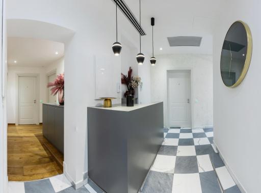 Amabilia Florence - Housity