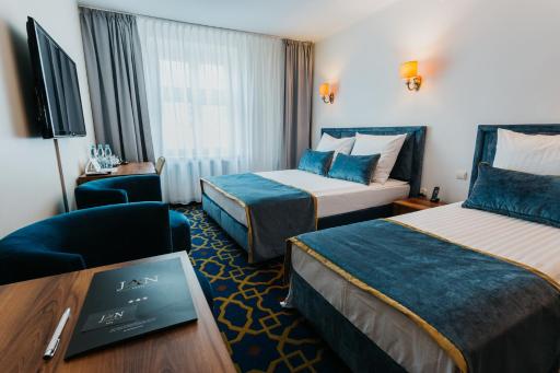 Hotel Jan - Housity