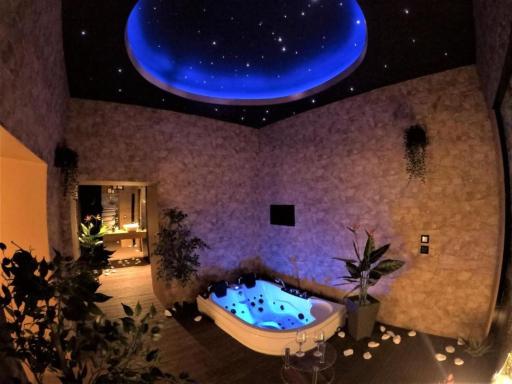 Apartament z jacuzzi Kraków - Housity