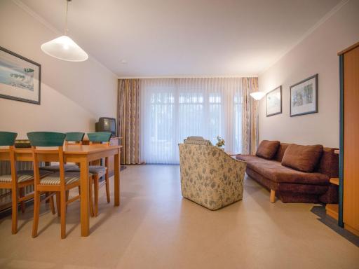 Dünenpark Binz - Klassik Ferienwohnung mit 1 Schlafzimmer und Terrasse im Erdgeschoss 100 - Housity