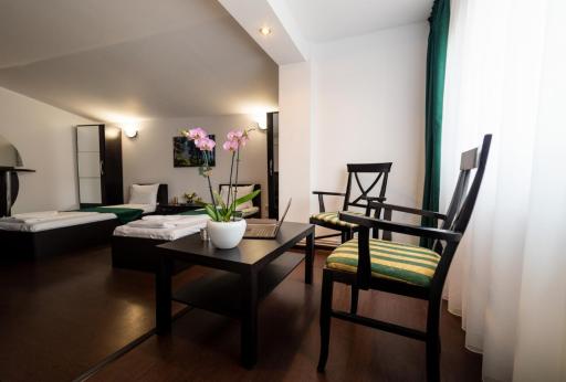 Escala Rooms - Housity