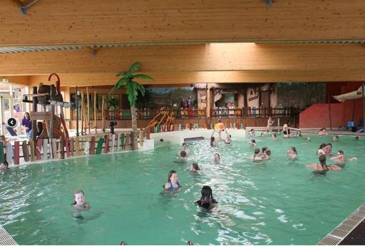 ZEN-bungalow NO 1 met sauna en hottub - Housity