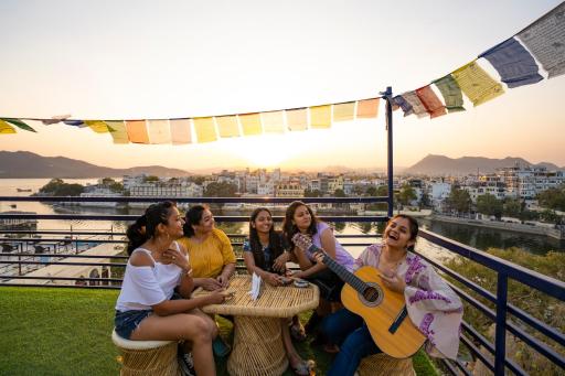 Shalom Backpackers Udaipur - Housity