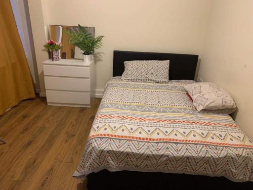 Self Contained Accommodation - Housity