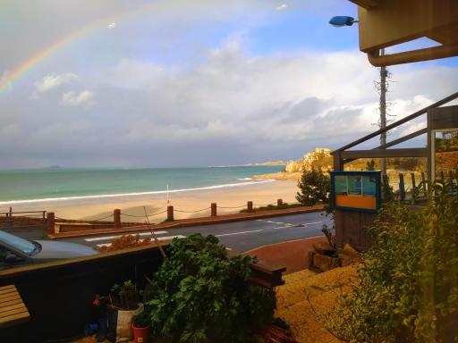 Appartement Vue Mer, RDC, Plage de Trestrignel - Housity