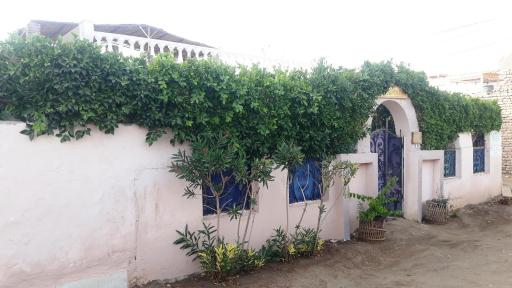 Omar El Khayam House - Housity