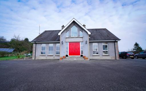 Glenburn Galgorm Bed & Breakfast - Housity