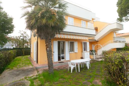 M15 - Marcelli, trilocale con giardino a 80 metri dal mare - Housity