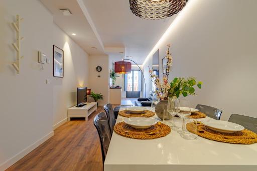 Plaza Mayor Apartamentos 13 - Housity