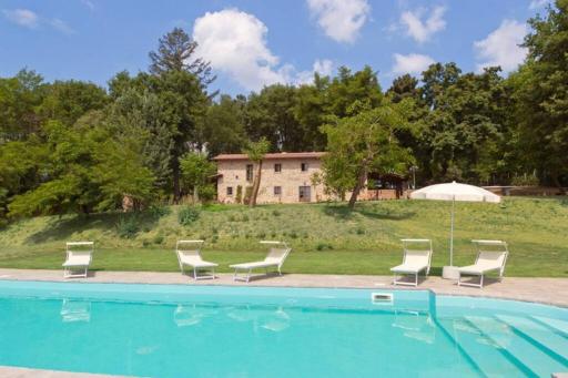 VILLA LIZ Tuscany, private pool, hot tub, property fenced, pets allowed - Housity