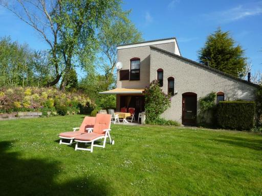 Doggersbank 39 - Noordzeepark Ouddorp - Not for companies - Luxurious house with big garden near the beach - Housity