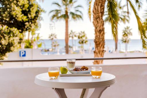 Monica Isabel Beach Club - Housity