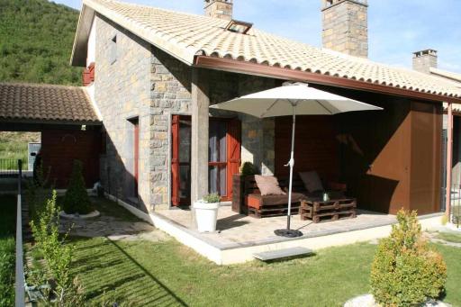 Casa Rural Biescas en el Pirineo - Housity
