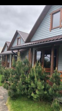Dobilas ir jura - Housity