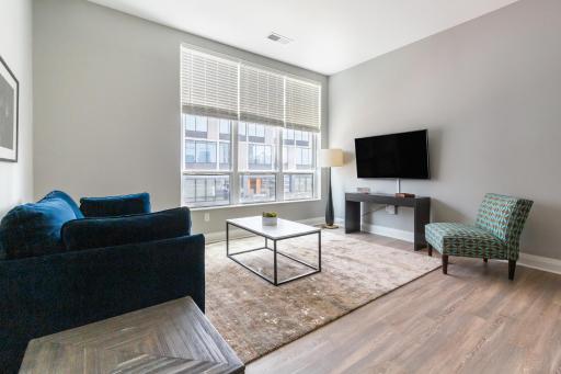 Mint House Columbus - Capitol Square - Housity