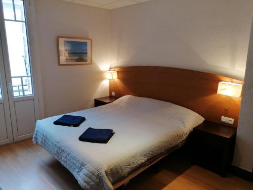 Lindo Carillon - Housity