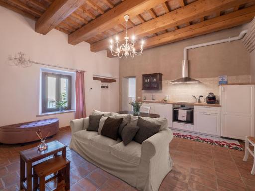 Apartment in Mombaroccio with Sea Views - Housity