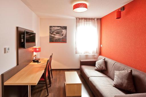 Apparthotel Privilodges Carré de Jaude - Housity
