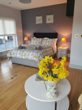 Greenmile House, - Housity
