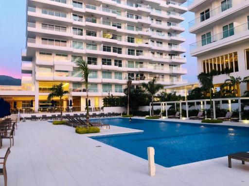 Loft de Lujo - Wifi, piscina y mar - Housity