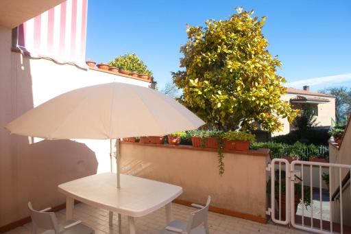 S205- Sirolo, trilocale con portico e aria condizionata - Housity