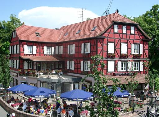 A la Maison Rouge Hôtel & Restaurant - Housity