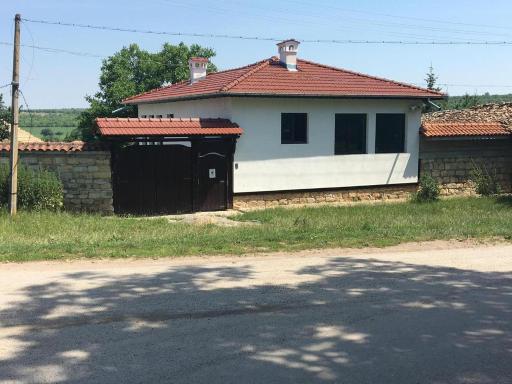 Th e White House in Palamartsa - Housity