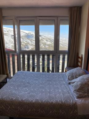 Rebeca Rooms - Housity