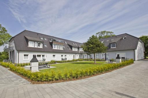 moderne Ferienwohnung mit eigener Terrasse - Haus Inselwind FeWo MEERglück - Housity